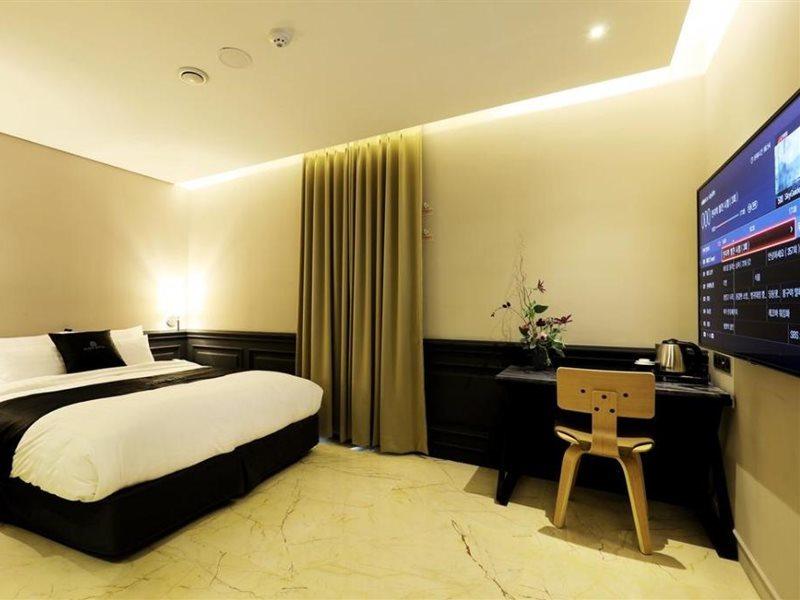 Uijeongbu Cloud Hotel Esterno foto